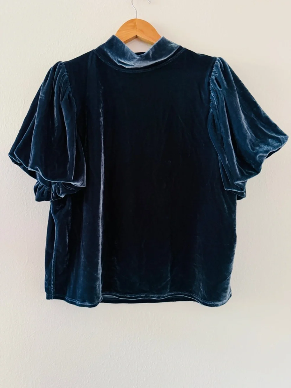 Free People Claudia Velvet Puff Sleeve Top Blouse Outerspace Blue Large